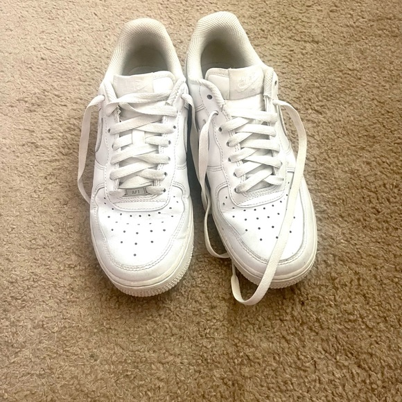 Nike air force one's wore a couple times, will be cleaned if someone buys them. - Picture 3 of 3